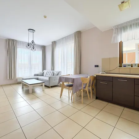 Apartamentyprzymorzu Olympic Park Z Prywatnym Tarasem Z Widokiem Na Morze Kolberg